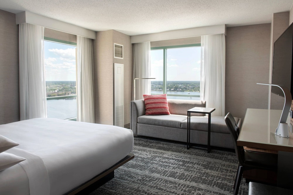 Norfolk Waterside Marriott 8/51