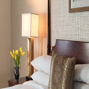 Meadowbrook Inn And Suites 17/45