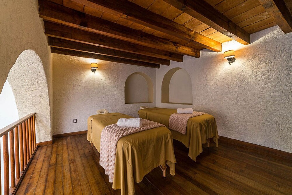 Meson de La Merced Hotel And Suites 19/38