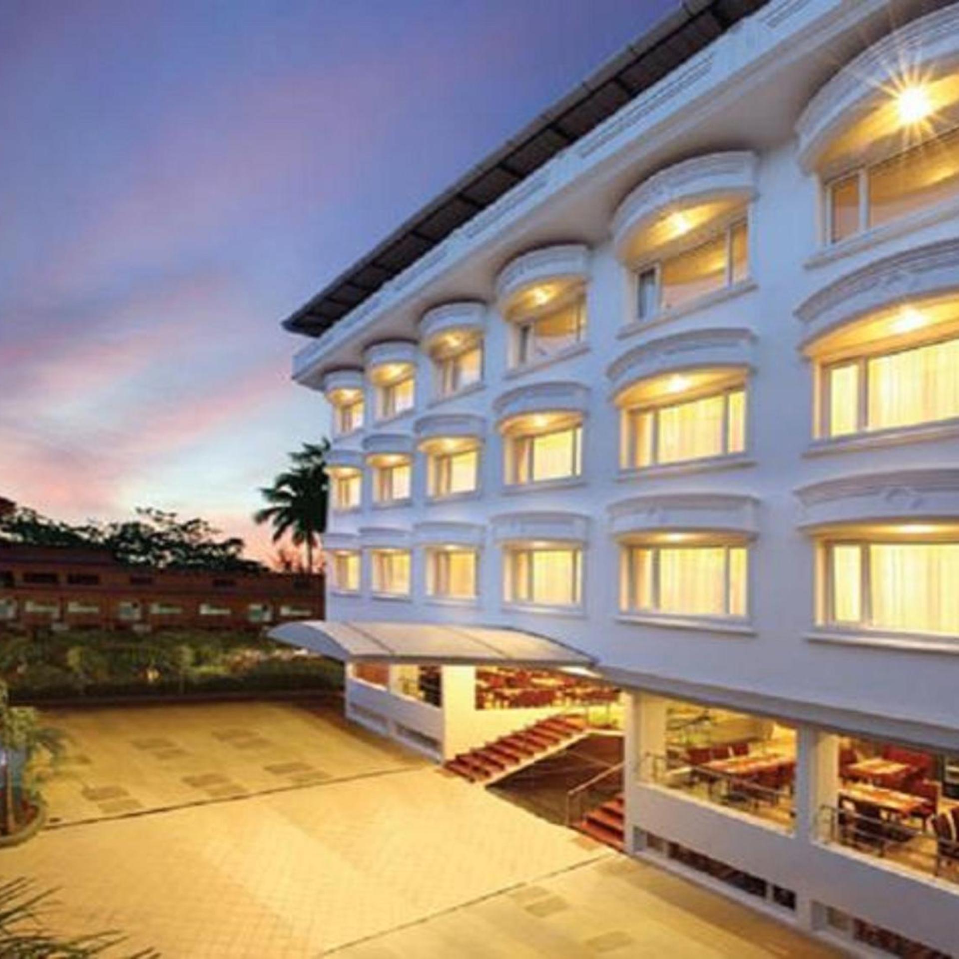 COCHIN PALACE 2/39