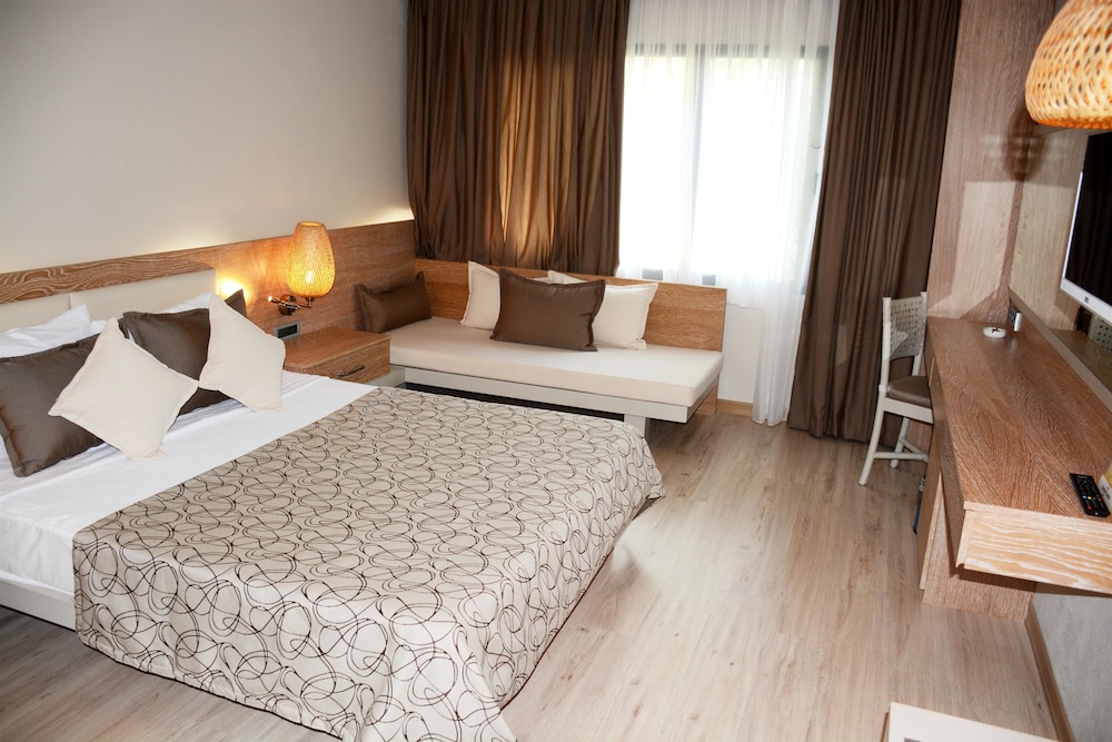 TUI MAGIC LIFE Sarigerme 15/72