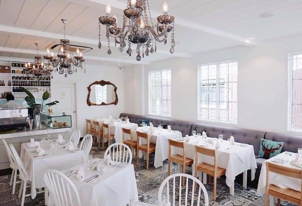 Havona Boutique Hotel at Mount Austin 36/48
