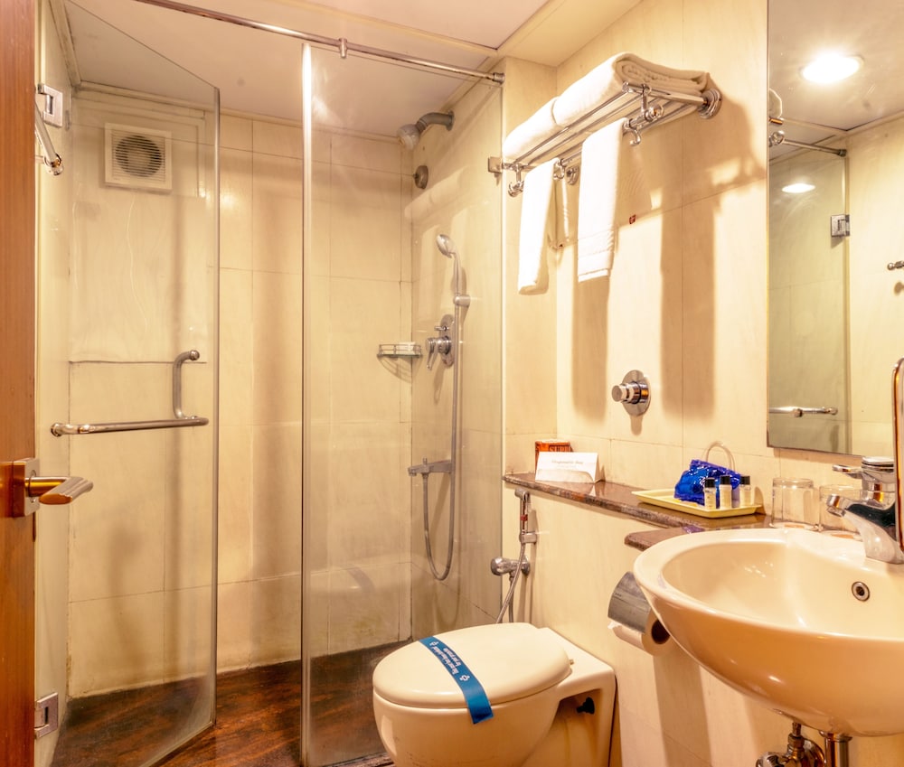 Octave Suites - Residency Road 12/33