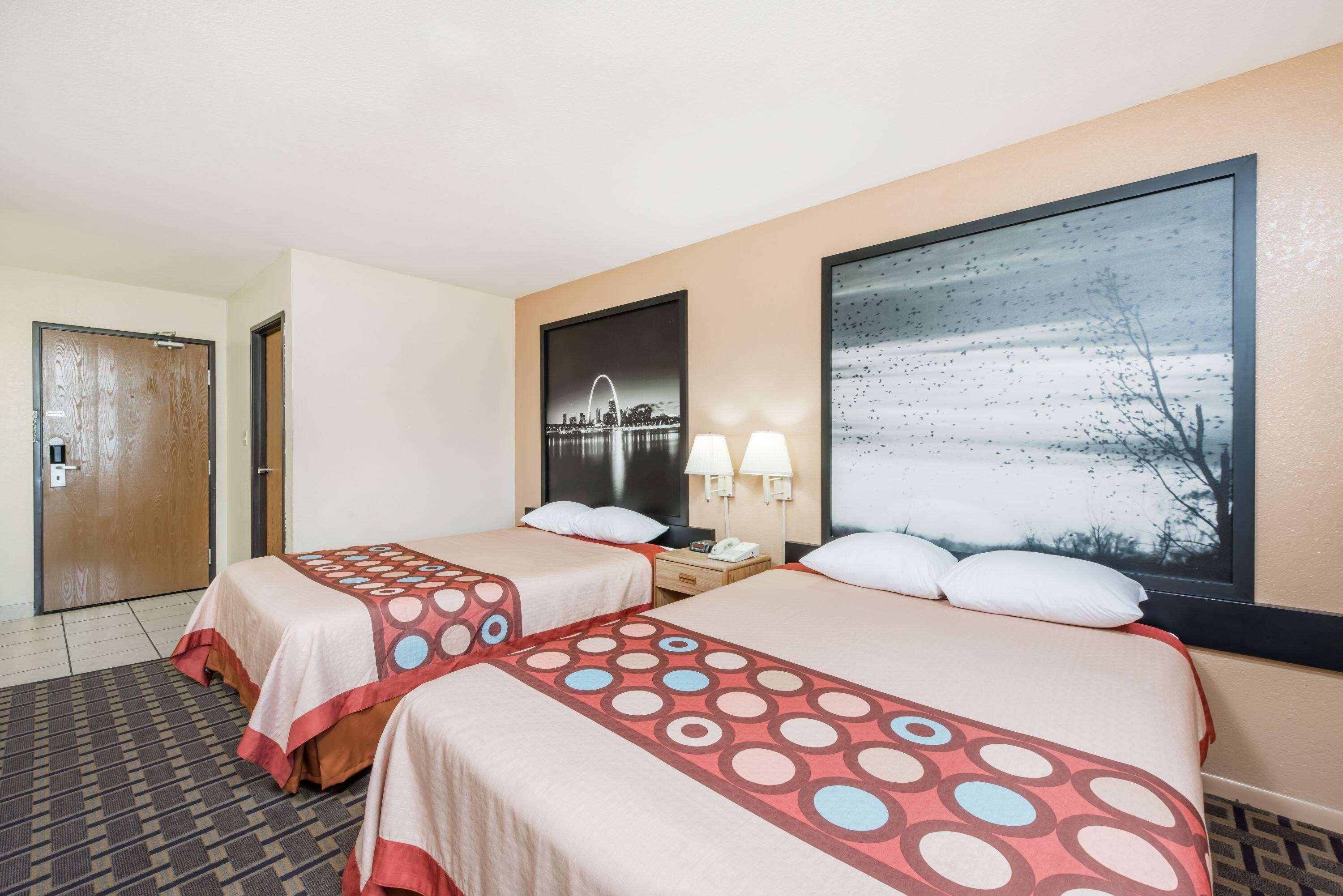 Room, 2 Queen Beds, Smoking
