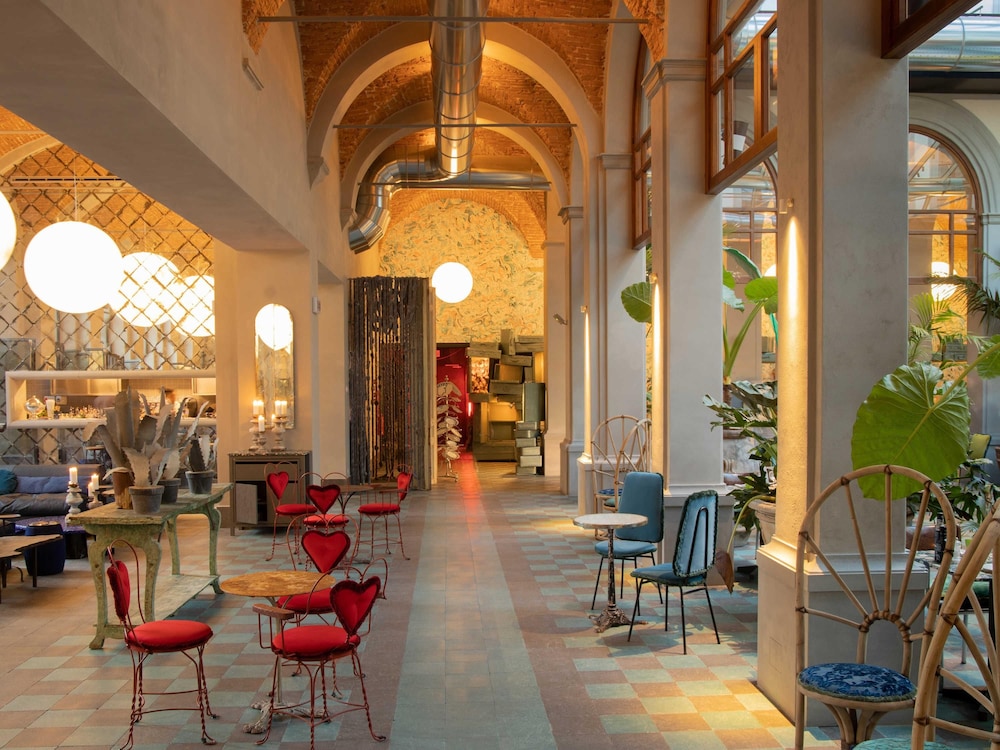 25hours Hotel Piazza San Paolino 51/60