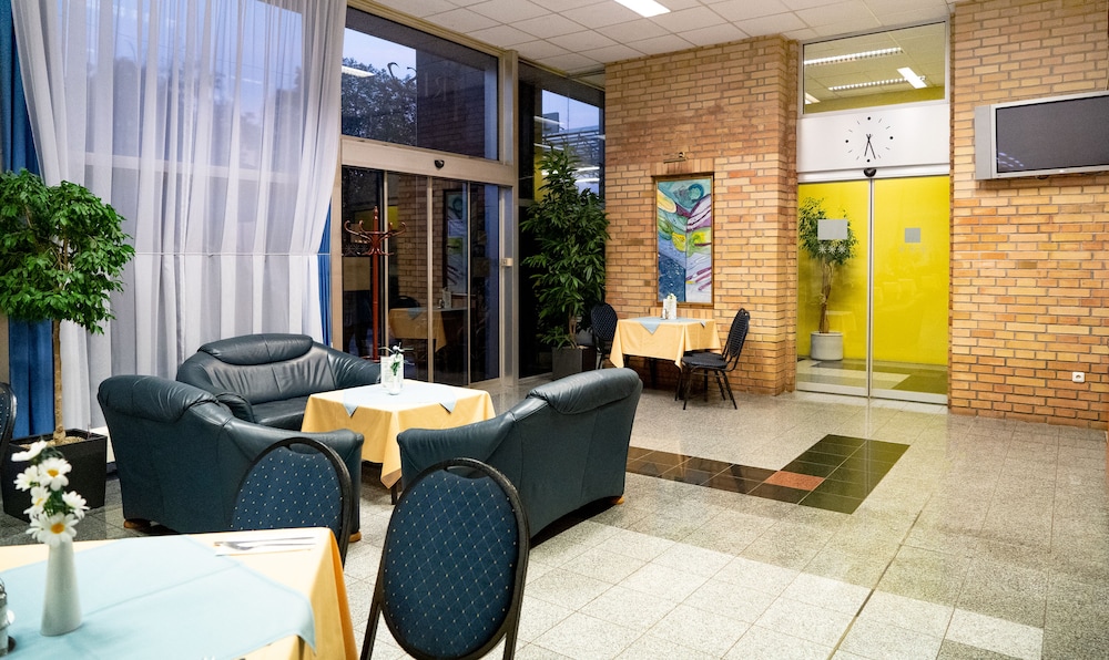 Olympik Artemis Hotel 15/30