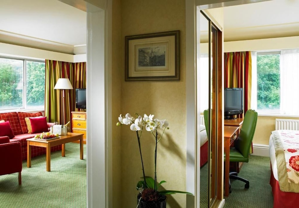 Grand Hotel Gosforth Park 46/68