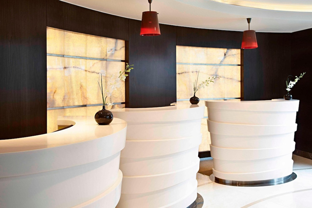Lobby at Renaissance Istanbul Polat Bosphorus Hotel, ISTANBUL