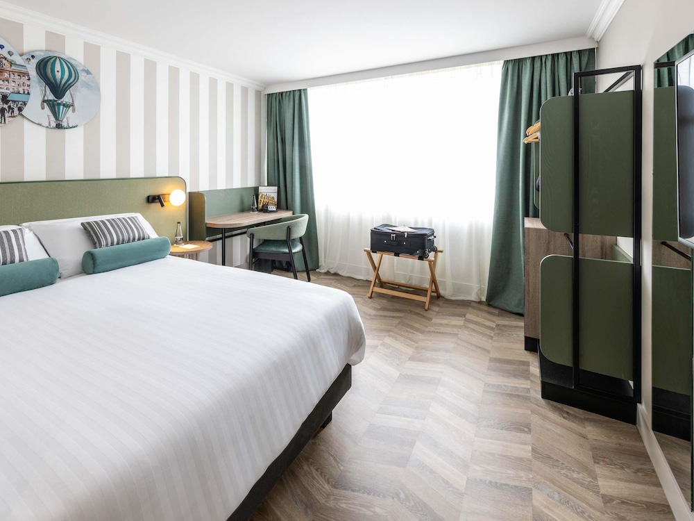 Mercure Northampton 14/63