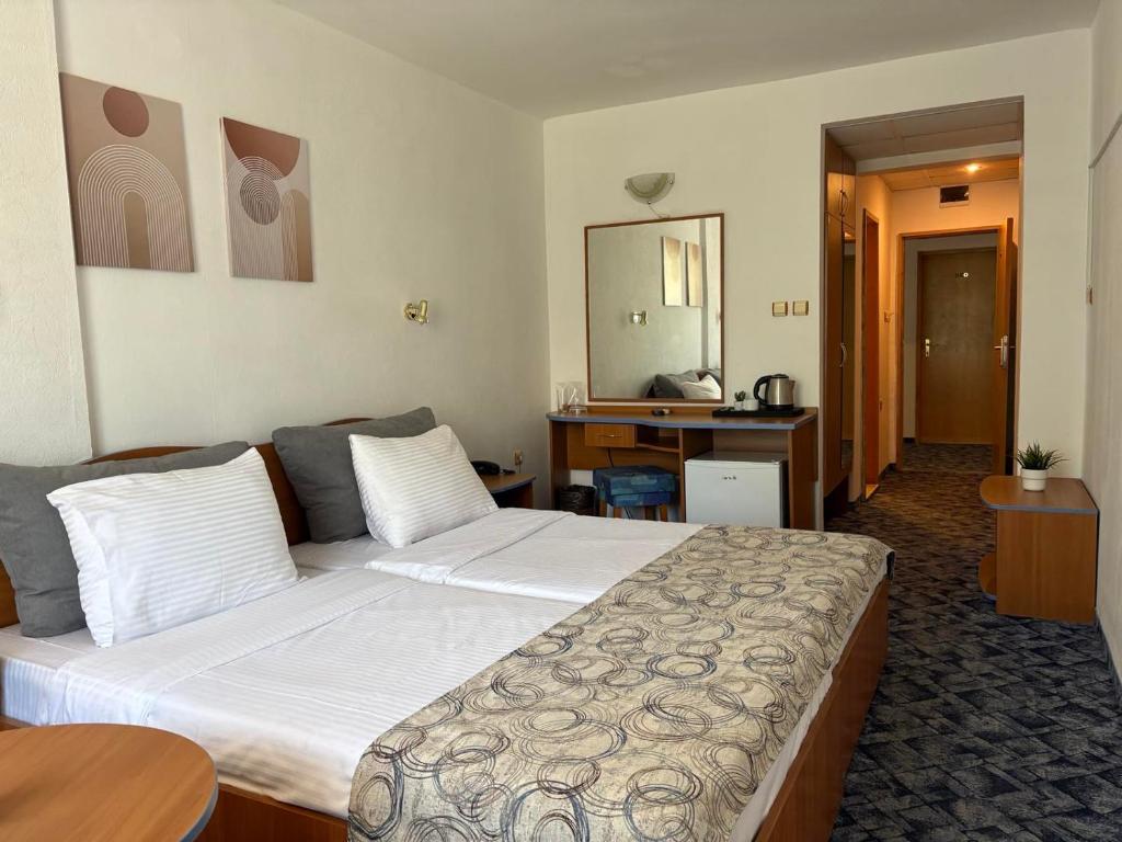 Kamchia Park Hotel 15/46