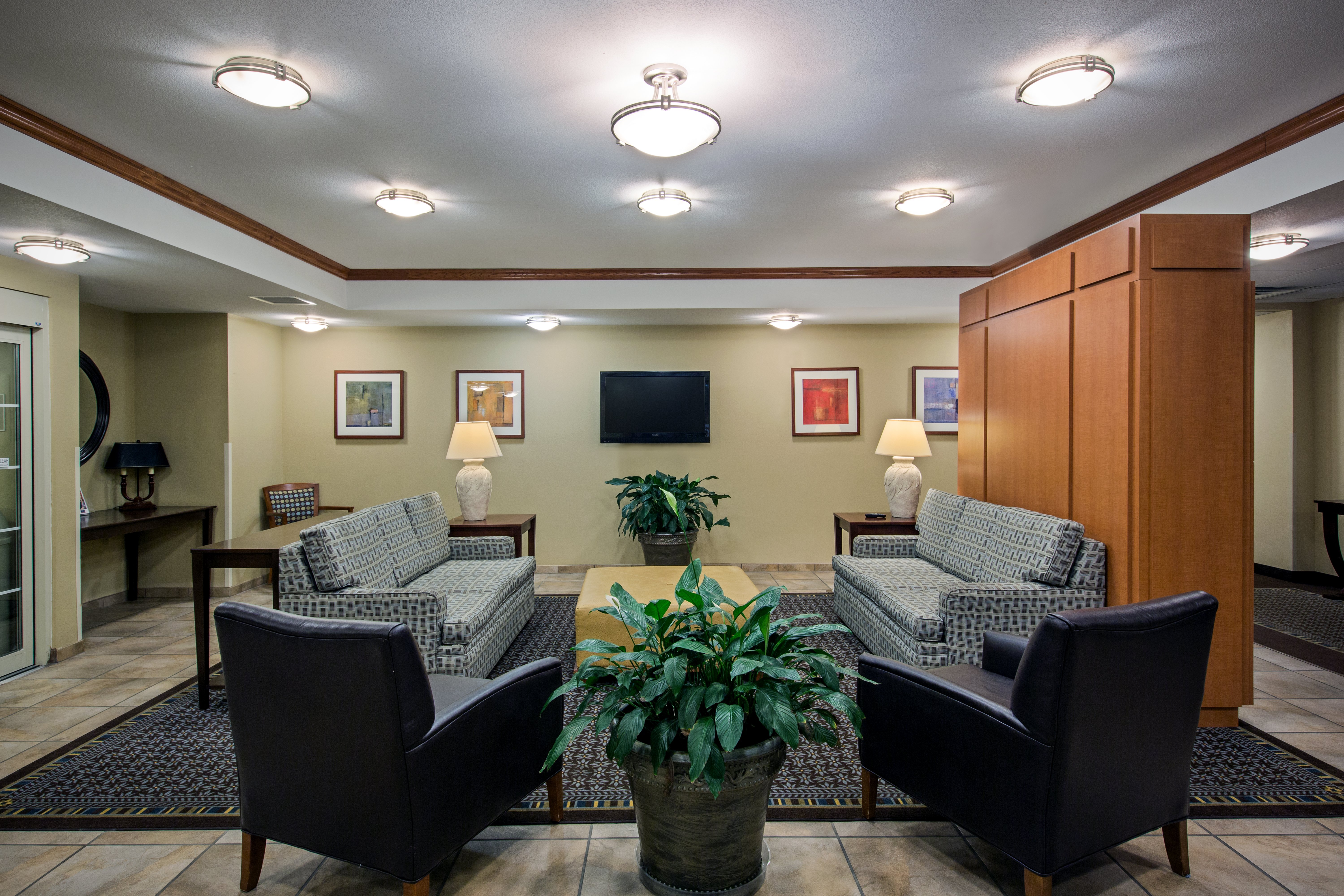 Candlewood Suites Perrysburg 30/53