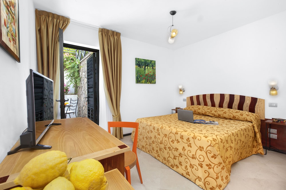 B and B Villa La Ventana 36/50