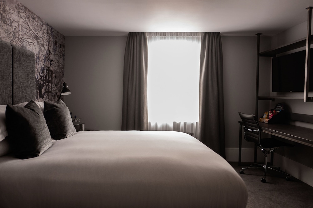 Malmaison Reading 23/81