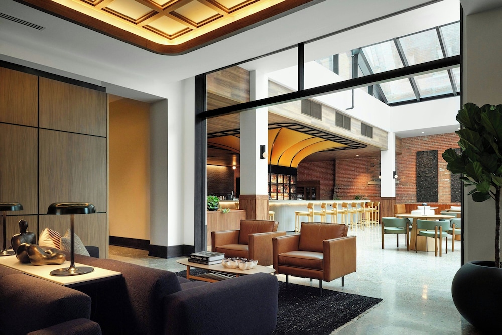AC Hotel by Marriott Detroit at the Bonstelle 32/54