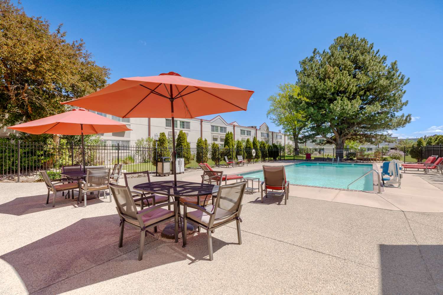 Best Western Plus Loveland Inn 56/56