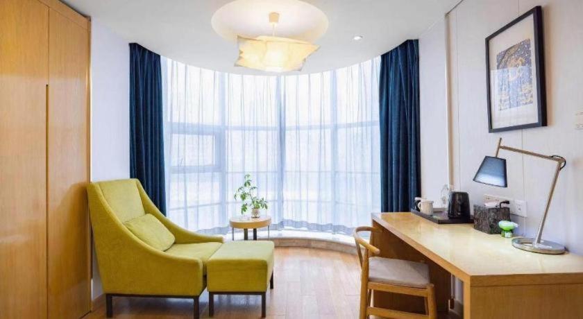 Yitel Hotel (Shenyang Sanhao Street Shengjing Hospital Branch) 34/50