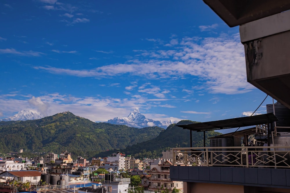 Pokhara Batika 70/72