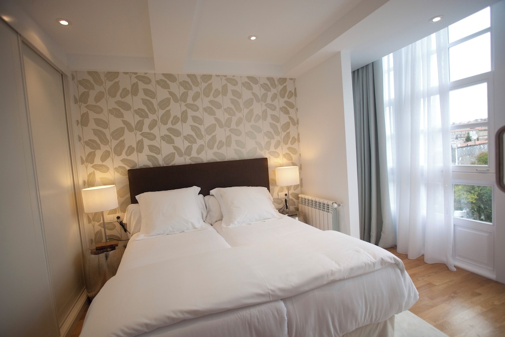 Room at Catedral Site by Como en Casa, SANTIAGO DE COMPOSTELA