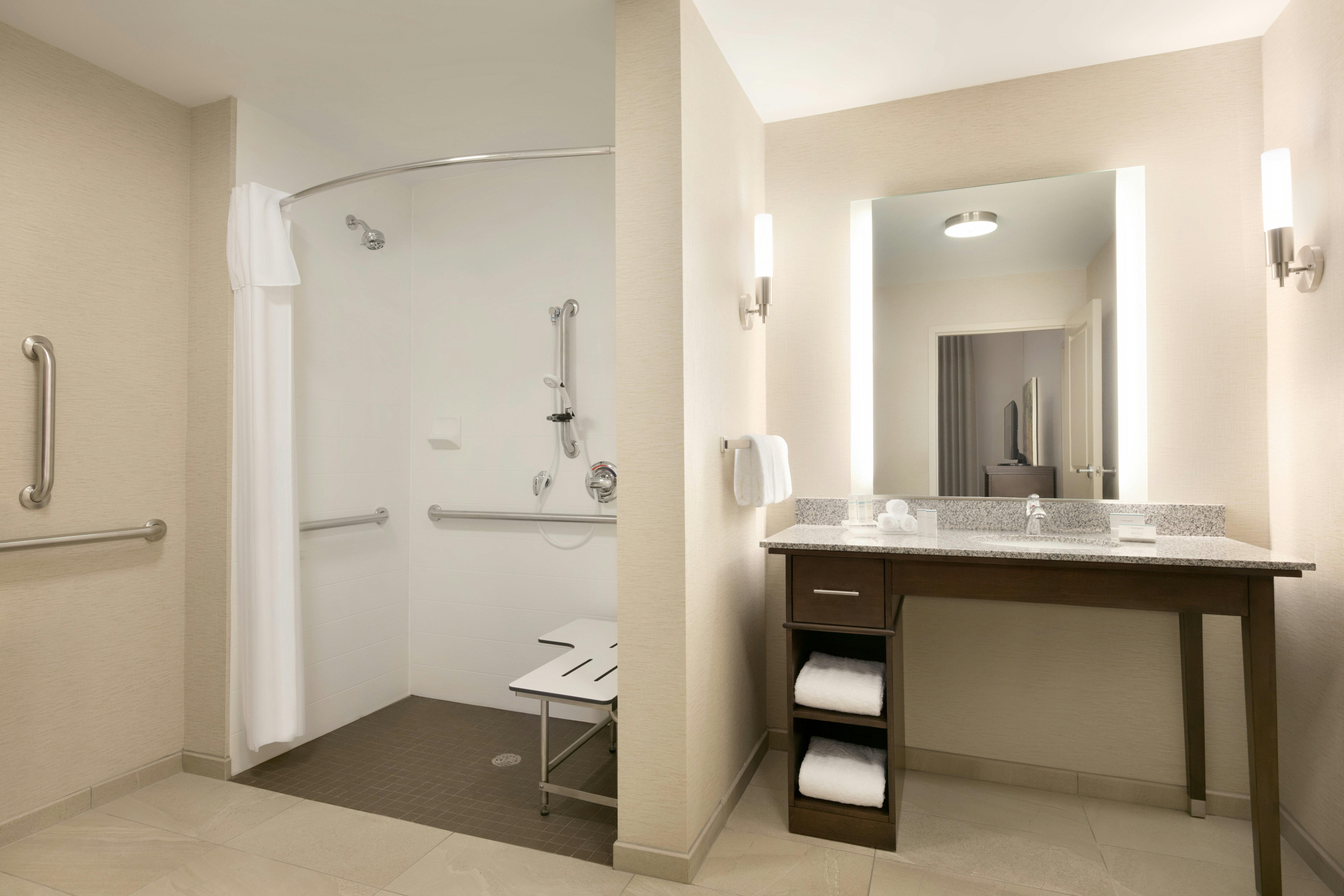 Homewood Suites By Hilton Hartford Manchester 60/61