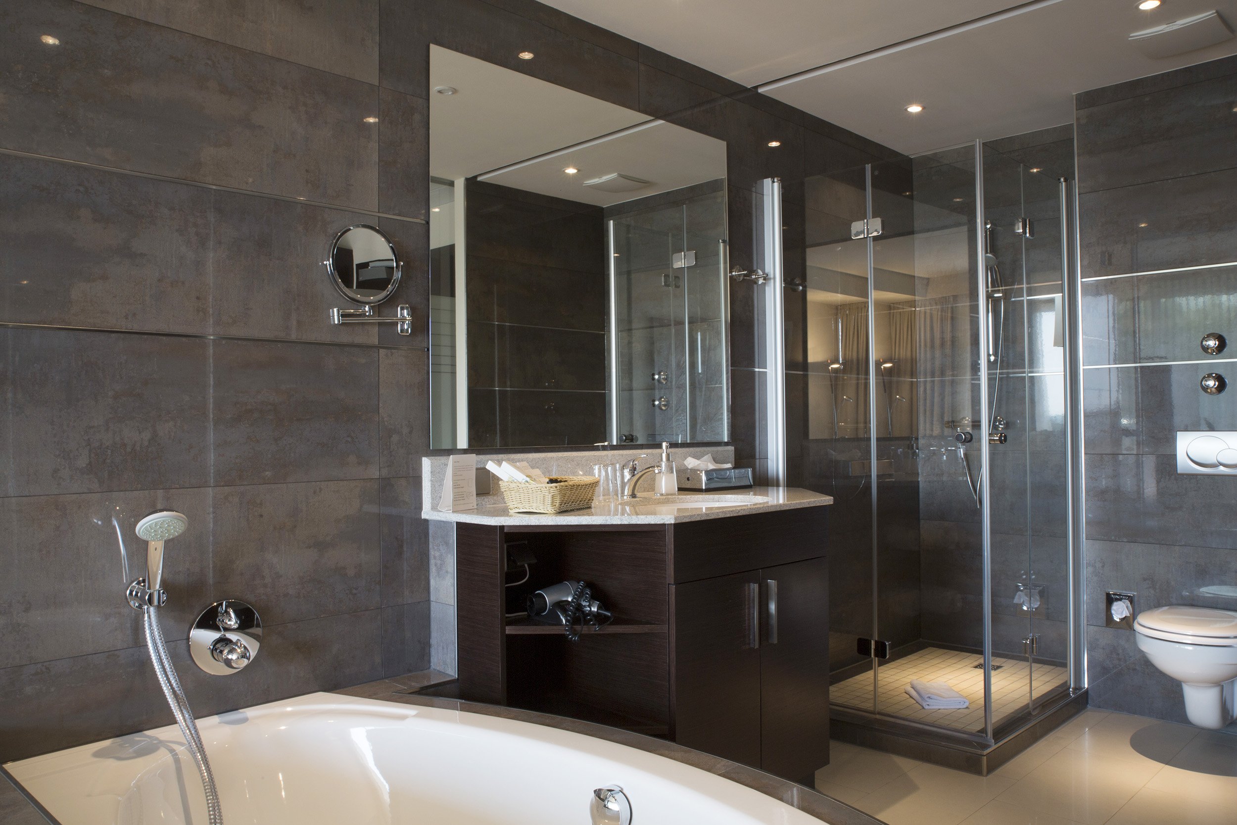 L Arrivee Hotel Spa 53/54