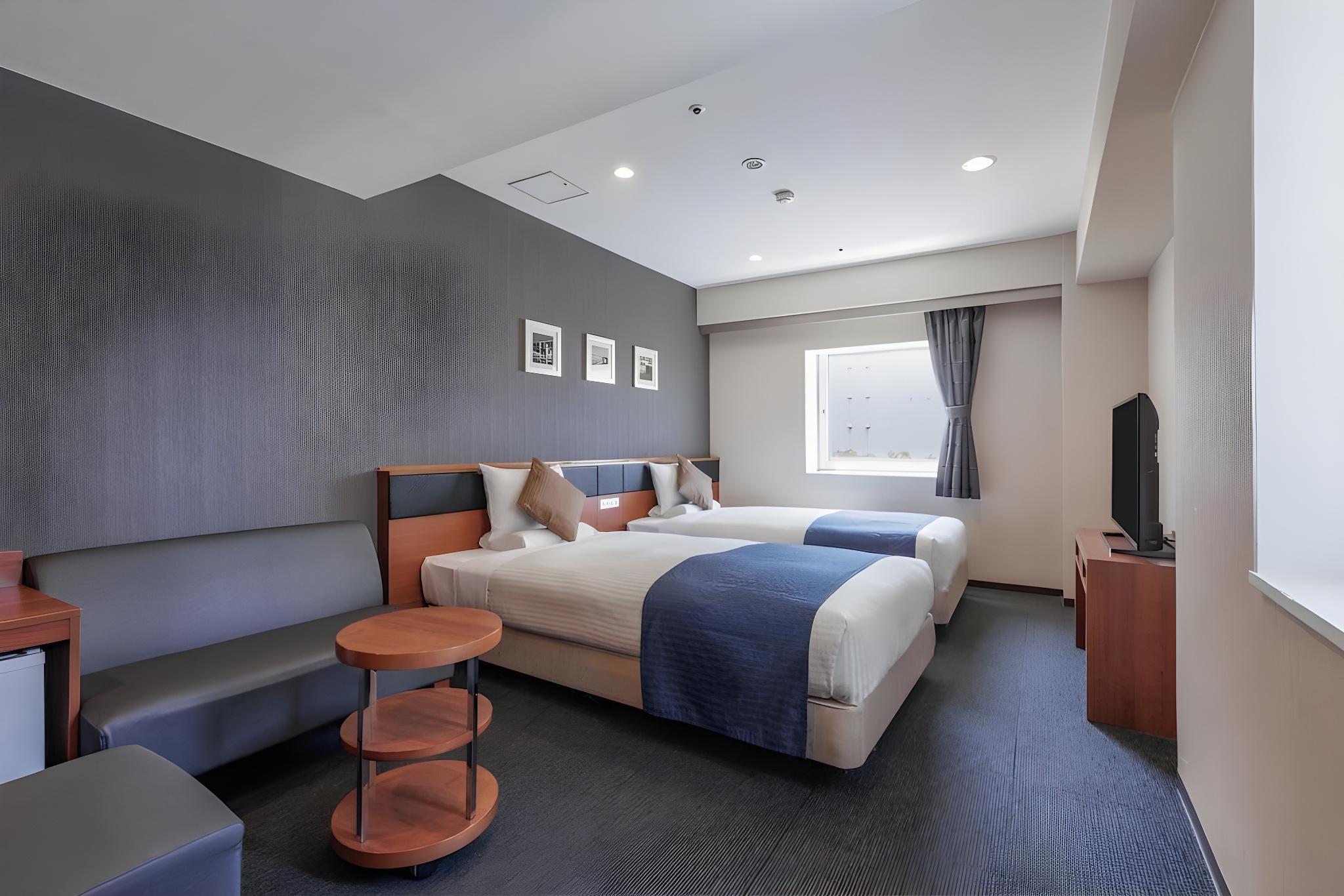 Superior, Twin Beds, No Cleaning Services