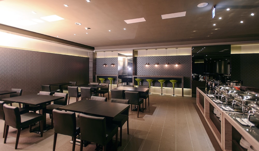 Kiwi Express Hotel-Jiuru 34/47