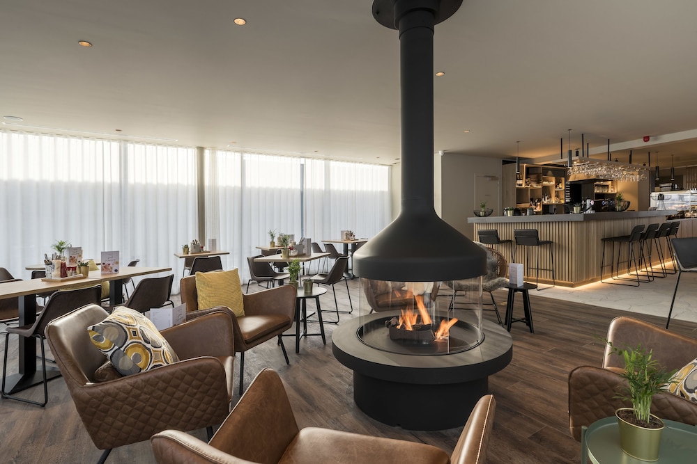 Premier Suites Plus Antwerp 43/62