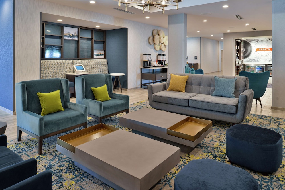 Hampton Inn Cedar Falls Downtown Ia 46/65