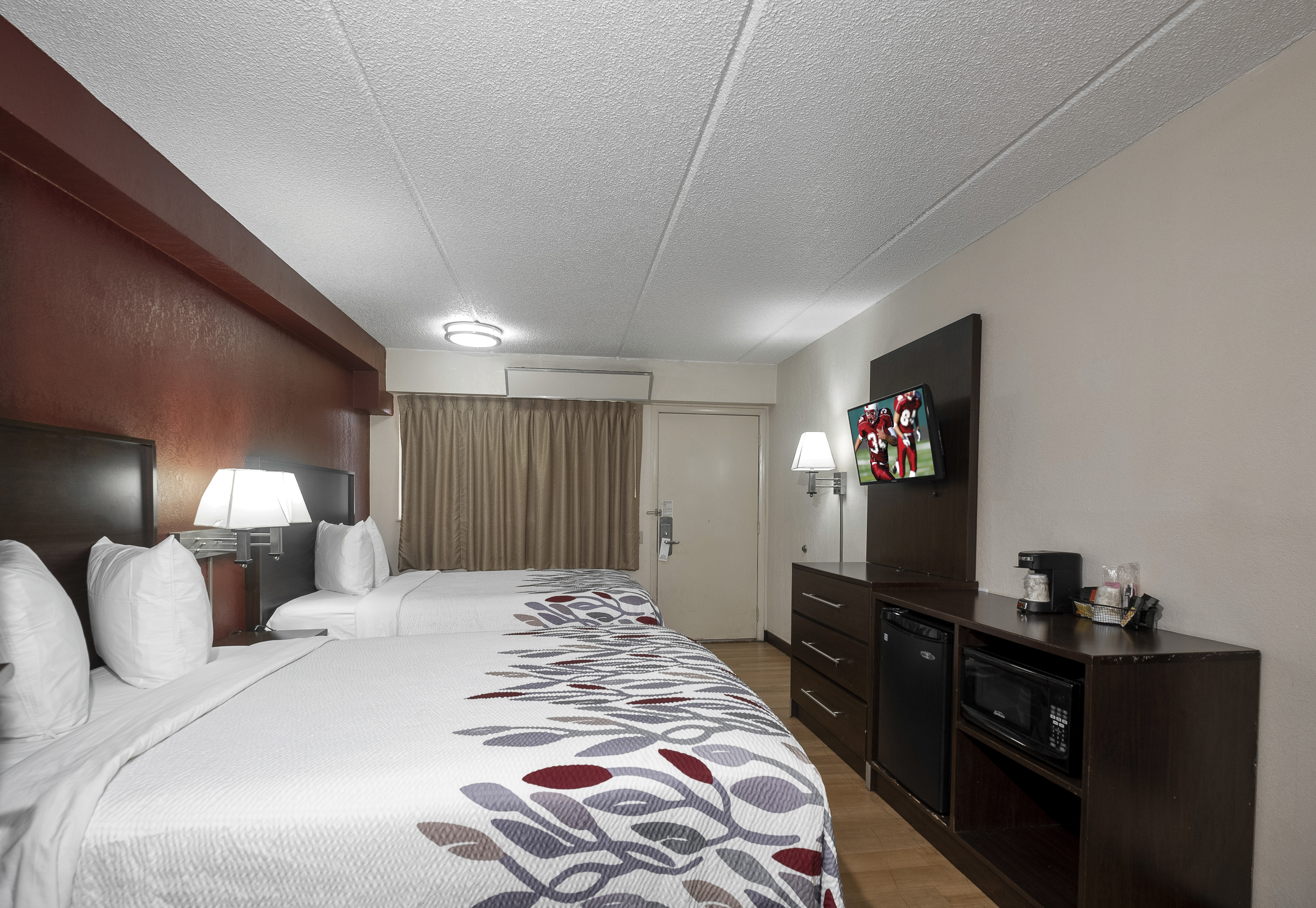 Red Roof Inn Champaign 5/23
