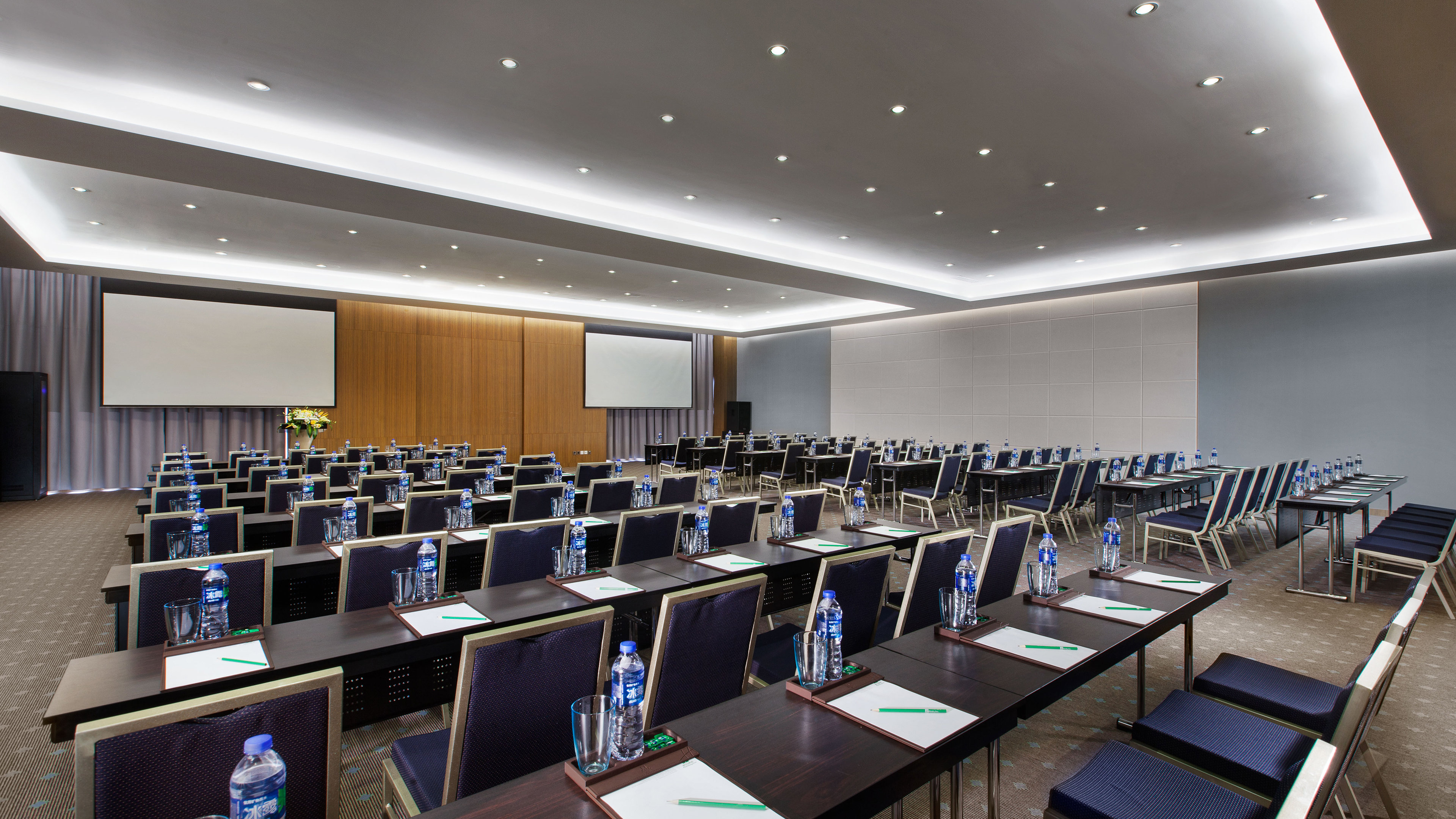 Holiday Inn Putian Xiuyu 35/50