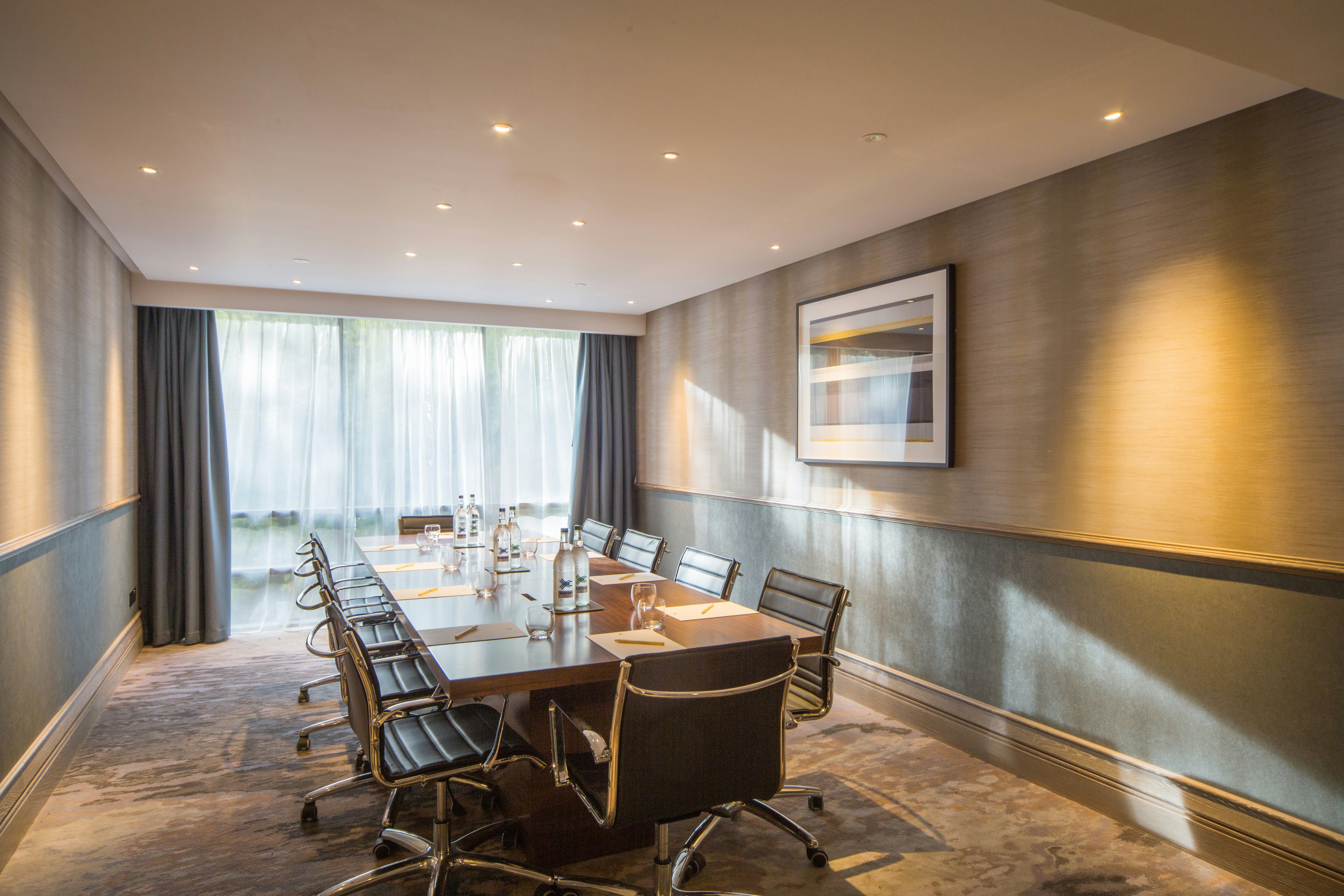 Doubletree By Hilton London Kingston Upon Thames 43/46