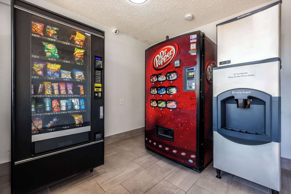 Motel6 Fort Worth, TX - East 11/45