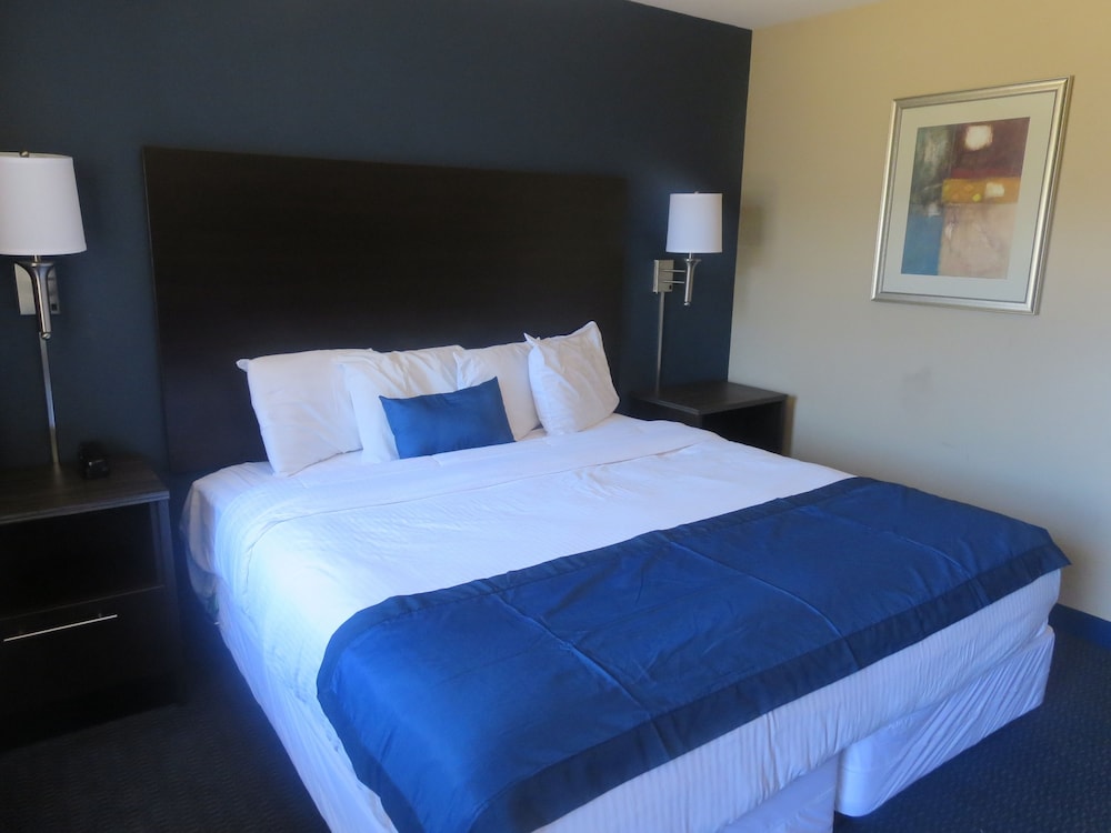 Howard Johnson by Wyndham Odessa TX 24/49