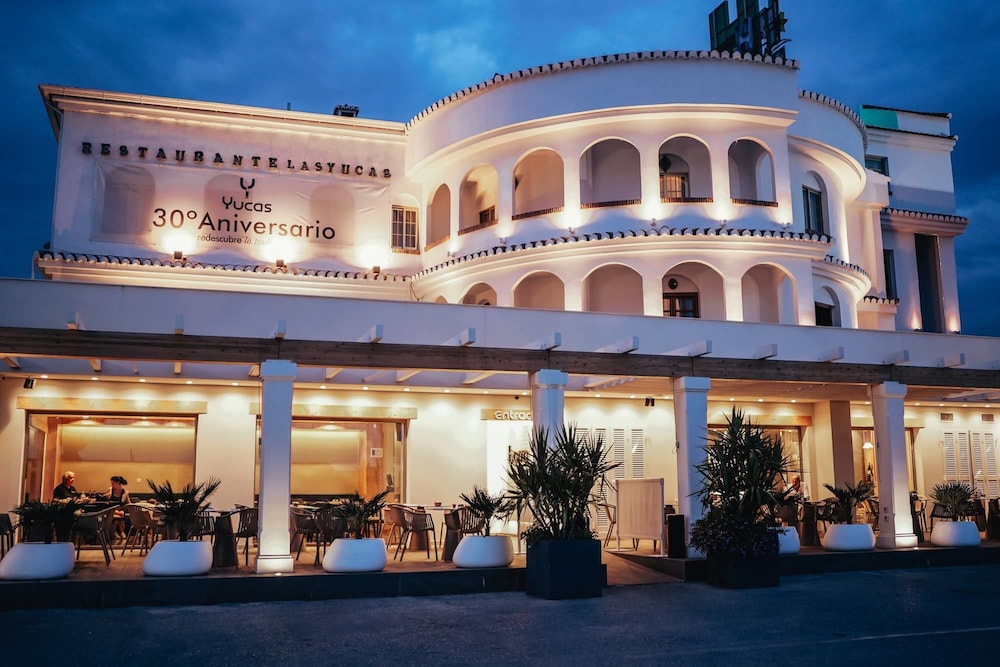 Hotel Las Yucas 3/50