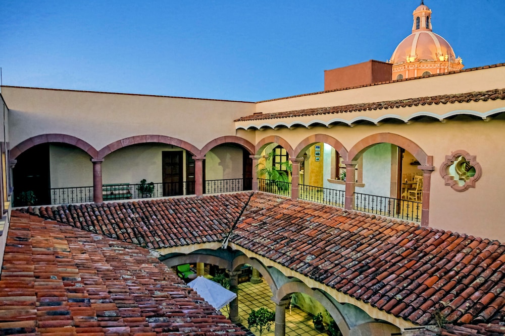 Hotel La Plaza de Tequisquiapan 7/59