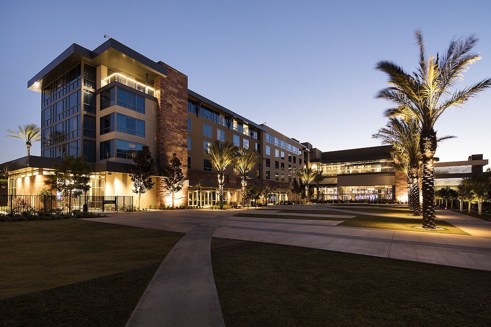 Viejas Casino Resort 5/50