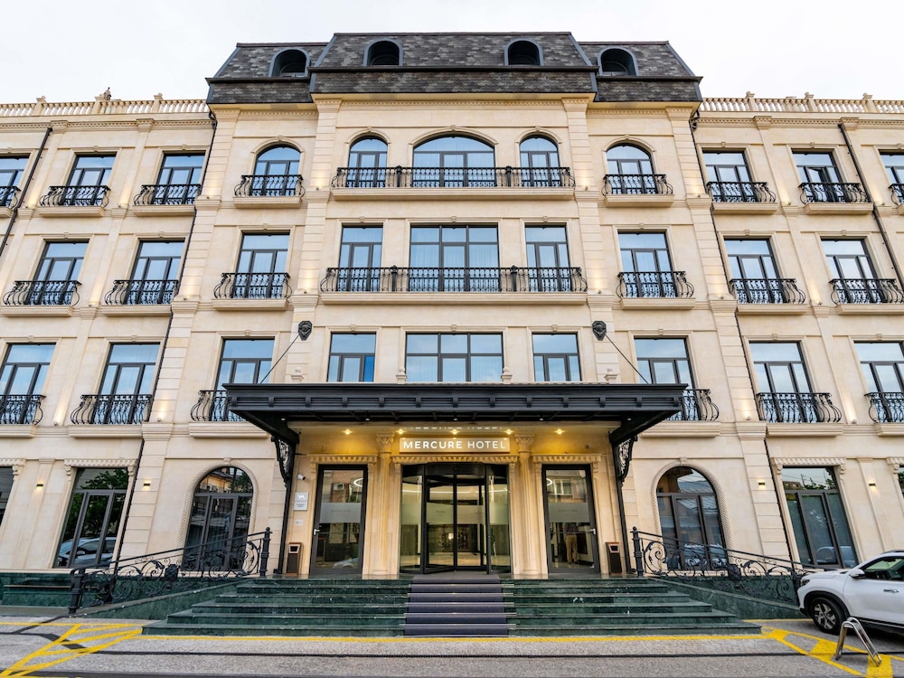 Mercure Tashkent North 2/90