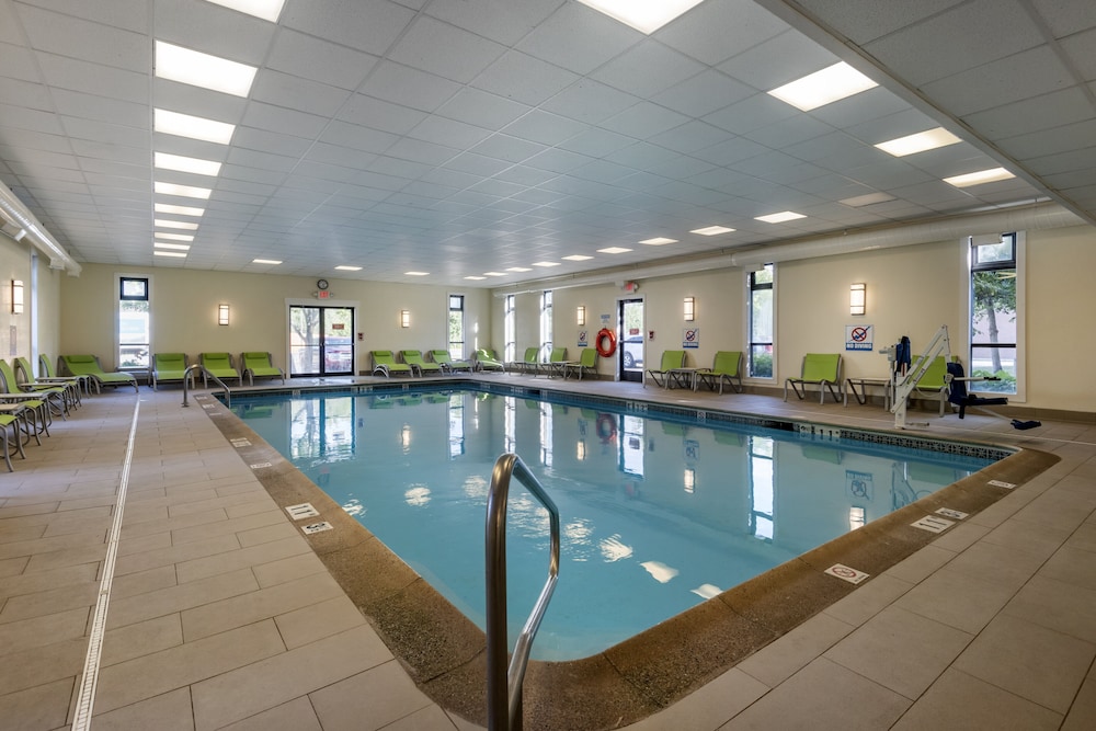 swimming pool spa