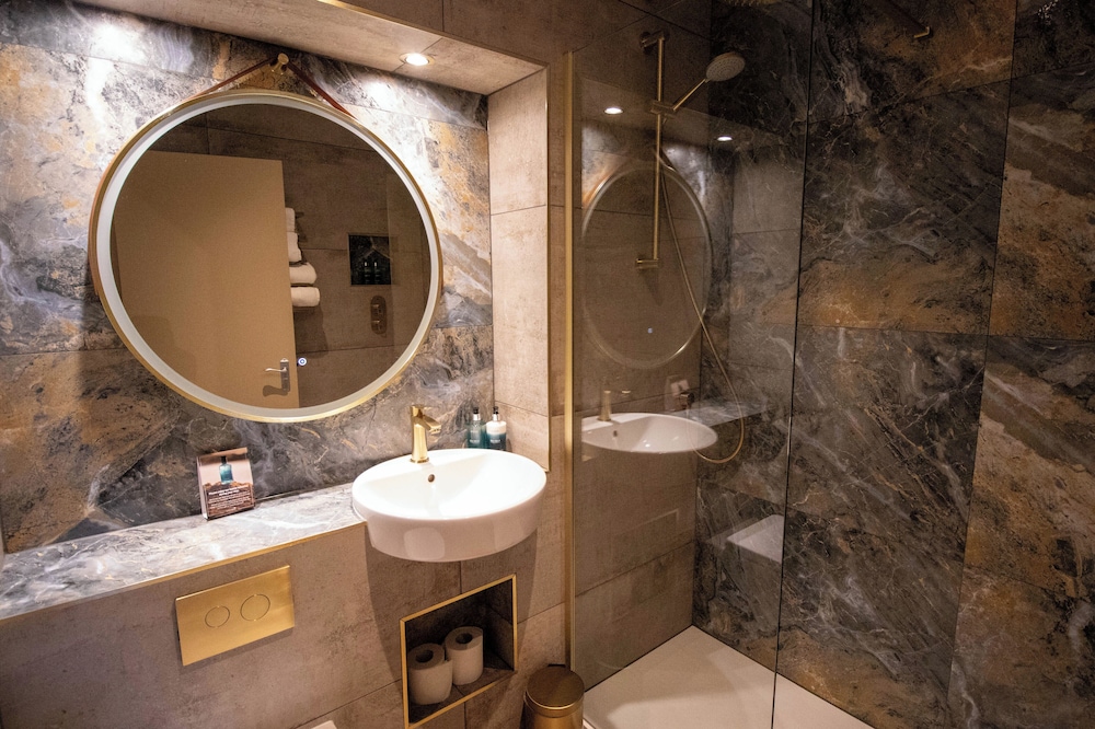 Gailes Restaurant Hotel 50/50