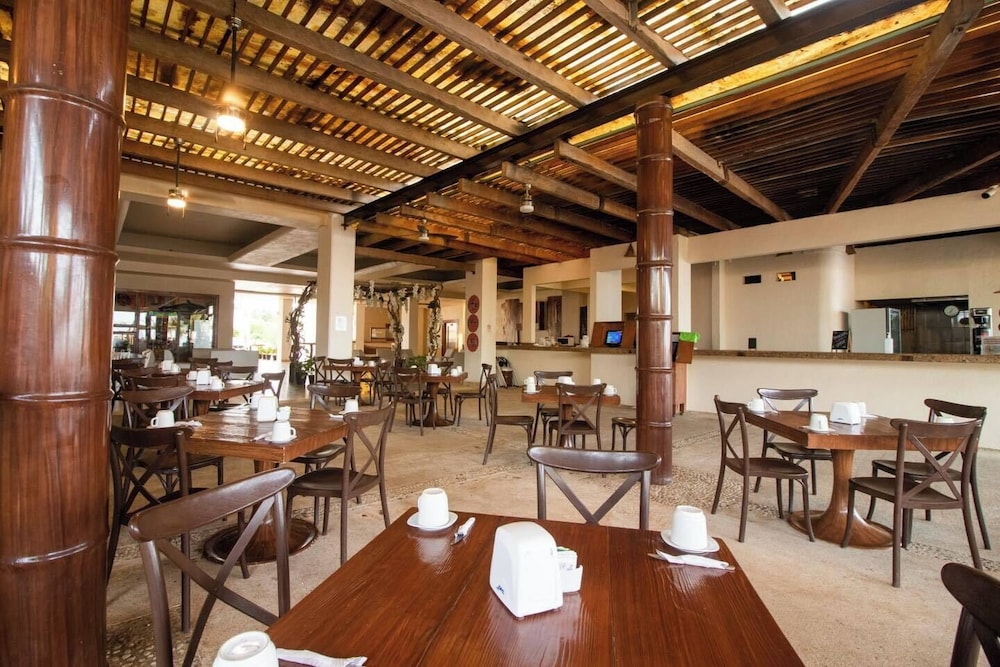 Mishol Hotel And Beach Club 39/58