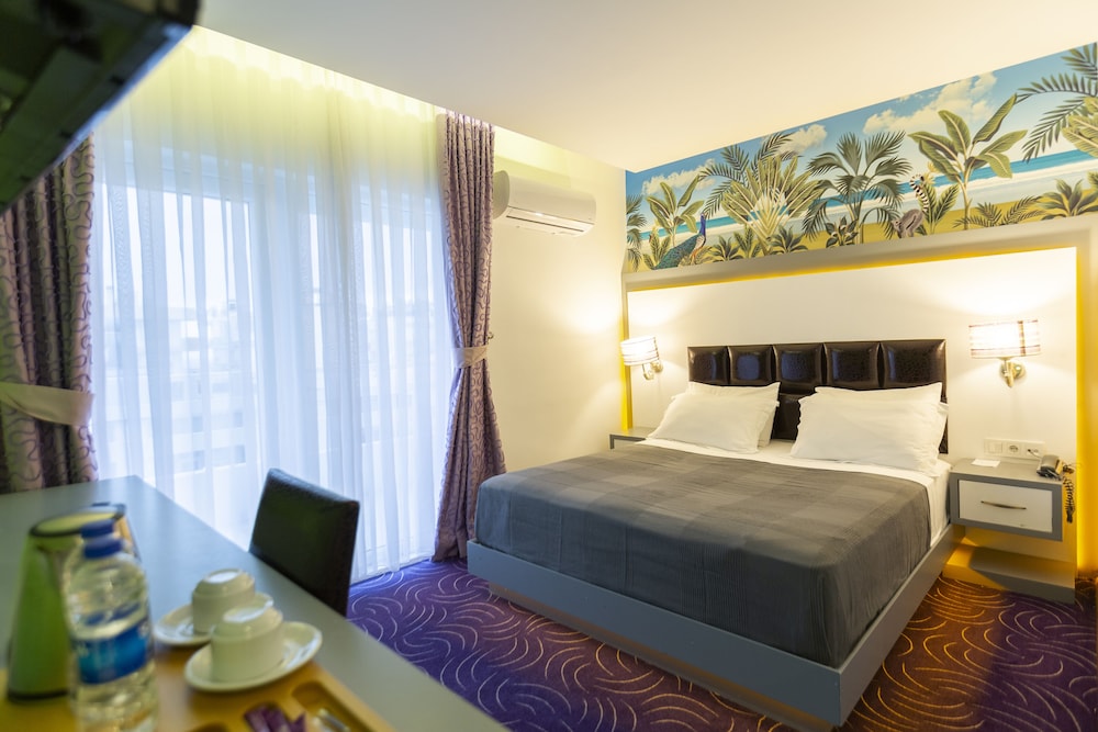 Mene City Hotel 16/70