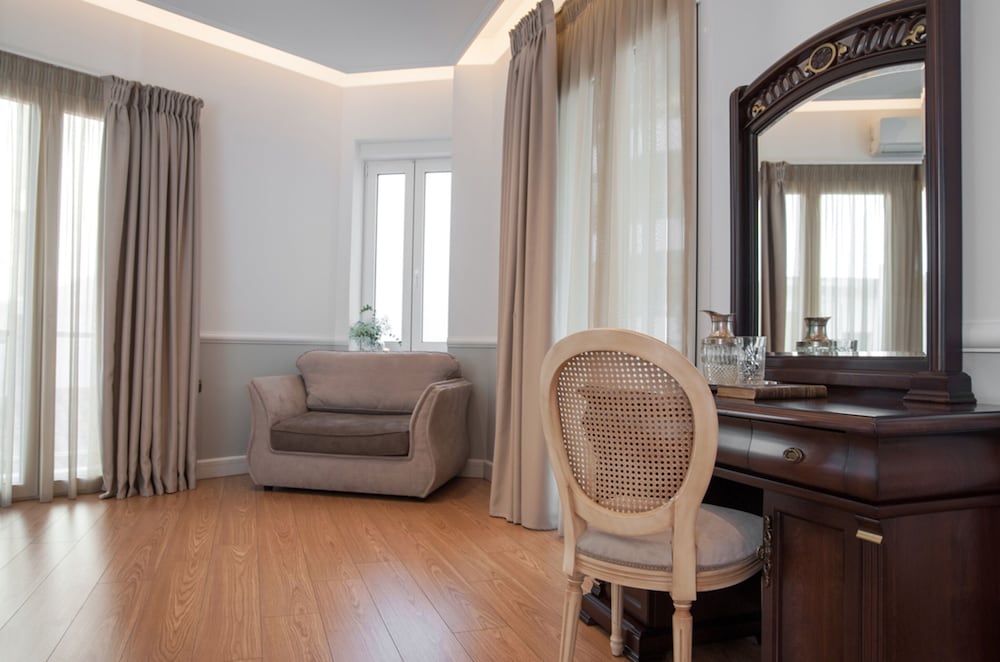Acropolis Ami Hotel 32/37