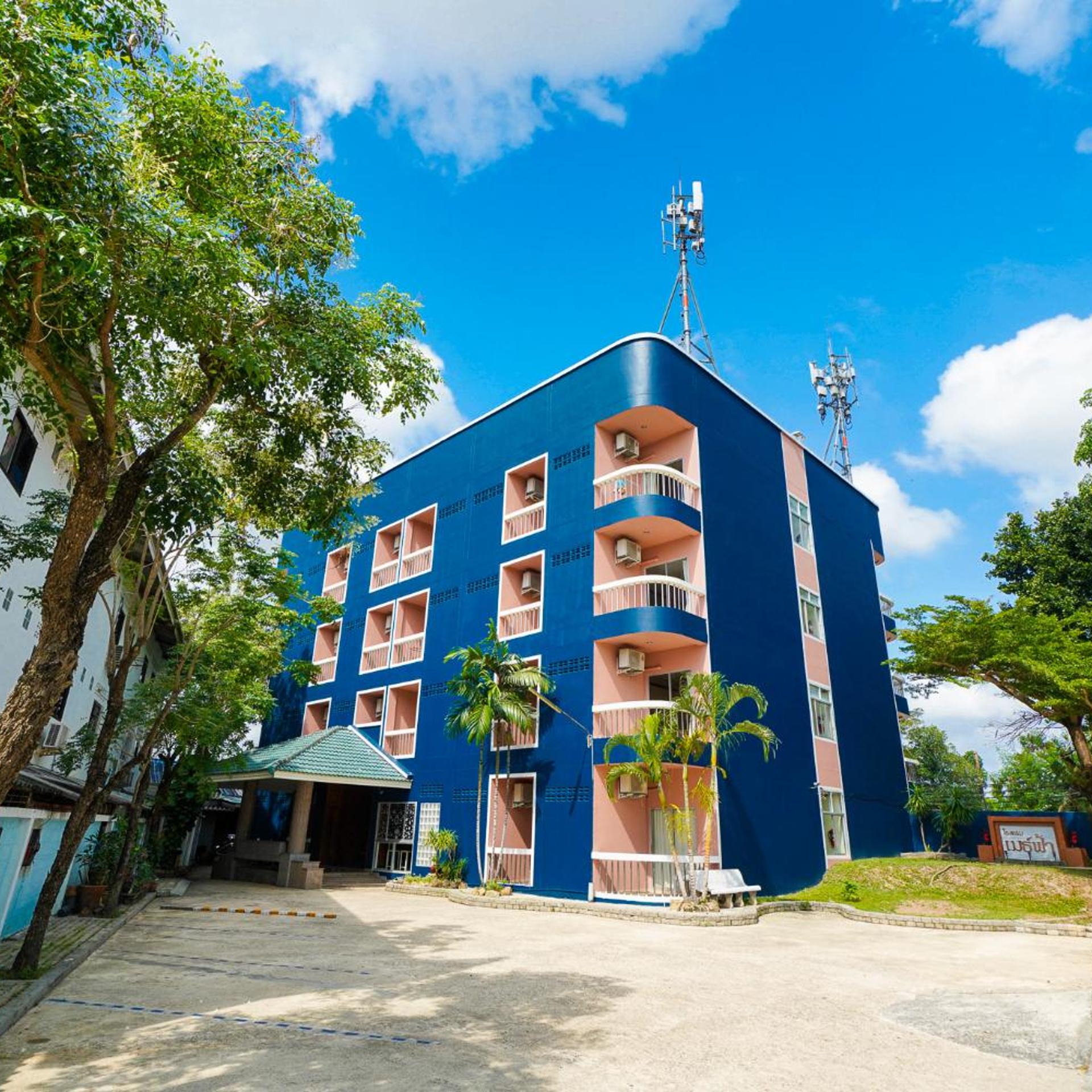 Mayfa Hotel 9/58