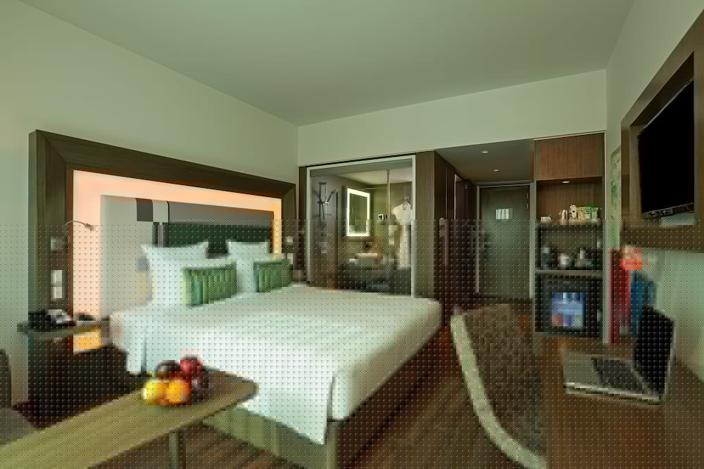 Novotel Chennai Sipcot 22/75