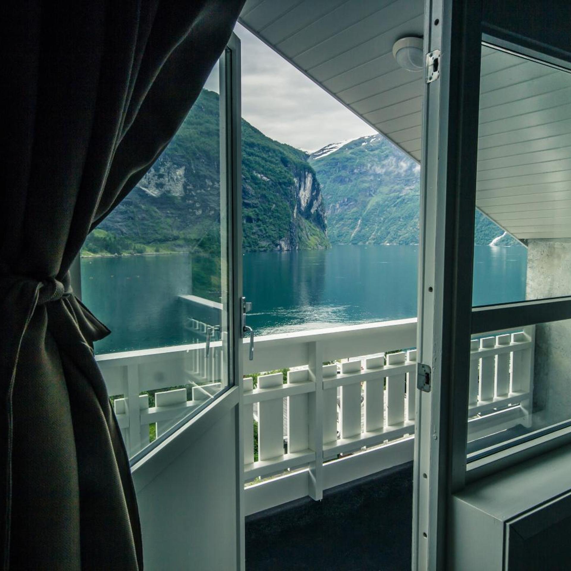 Grande Fjord Hotel 24/50