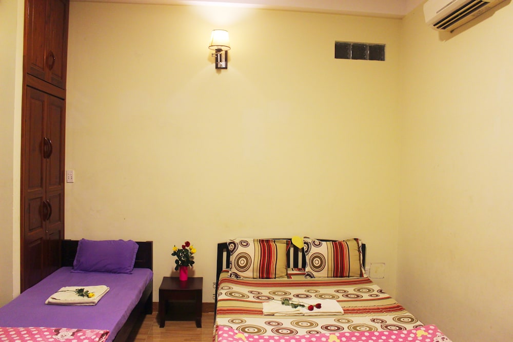 River Park Homestay And Hostel 23/58