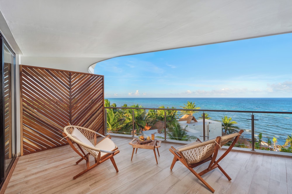 Mvngata Beach Hotel 19/50