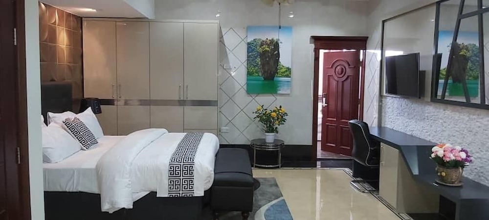 Lantana Hotel 22/46
