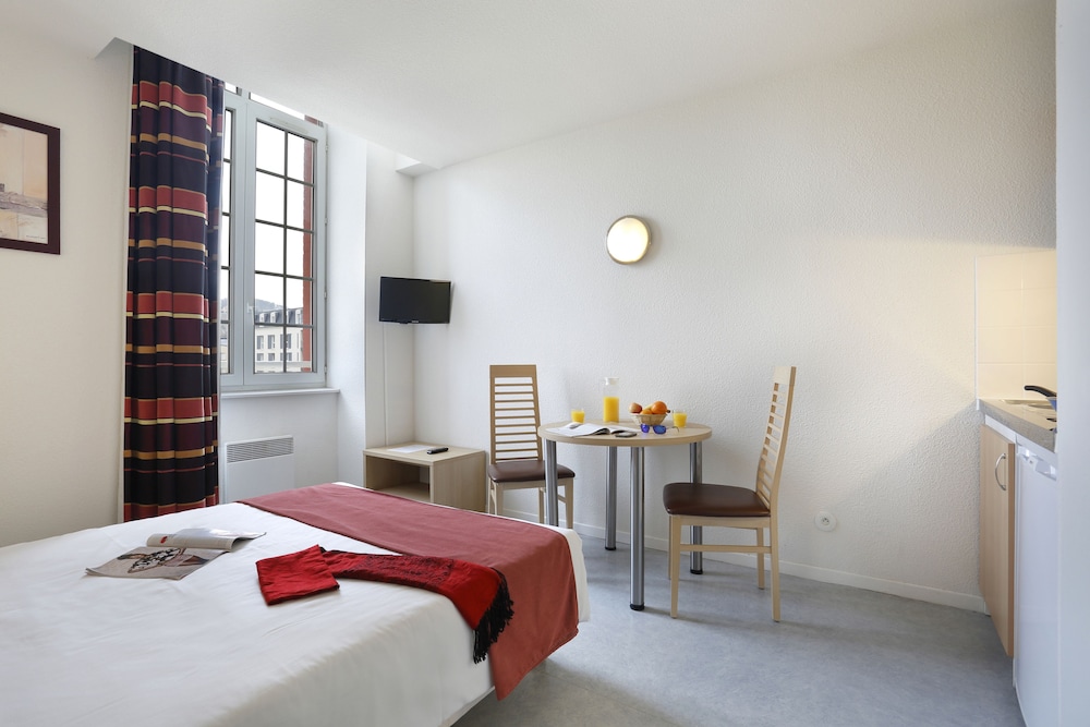 Vacanceole Les Demeures Champenoises 22/33