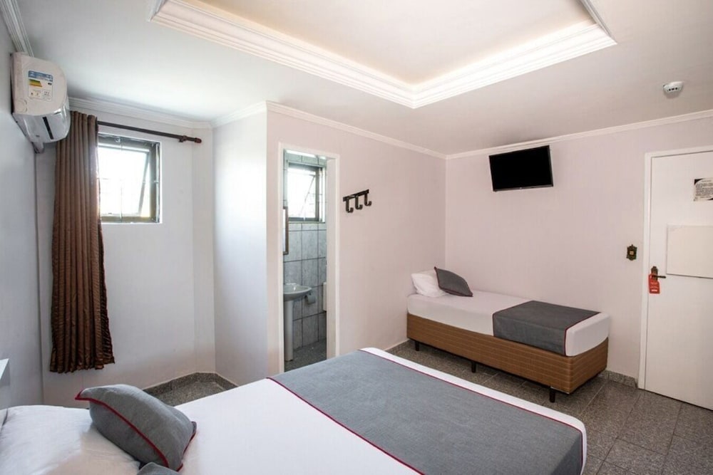 Oyo Tiquatira Hotel 12/50